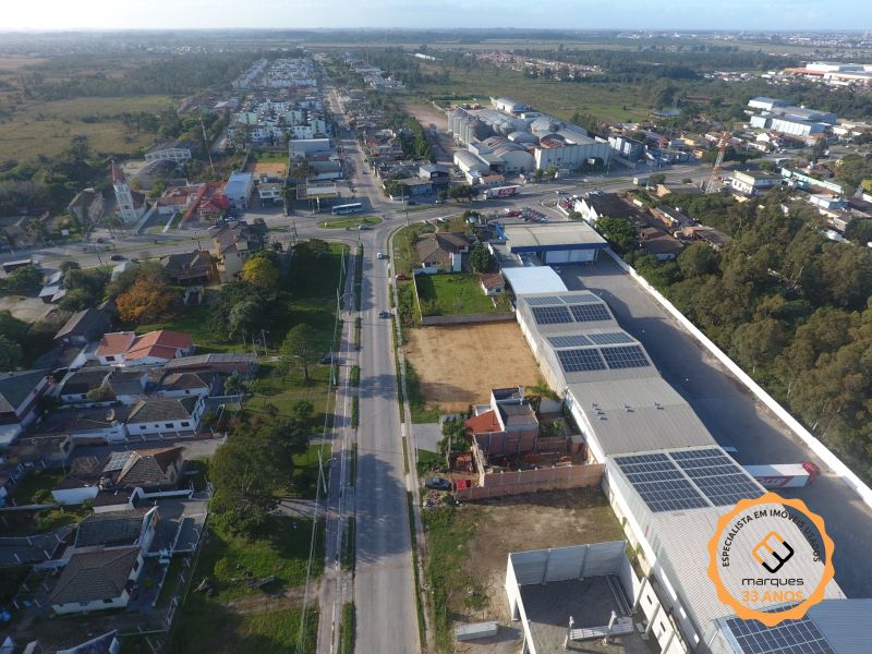 Casa Comercial 5 quartos  no bairro Três Vendas