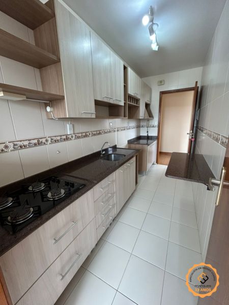 Apartamento 3 quartos  no bairro Centro