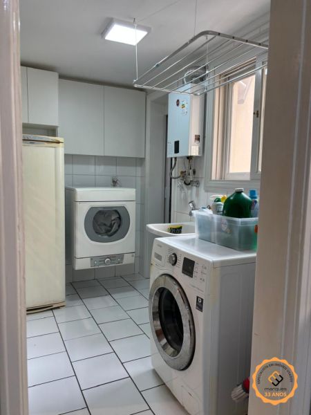 Apartamento 3 quartos  no bairro Centro