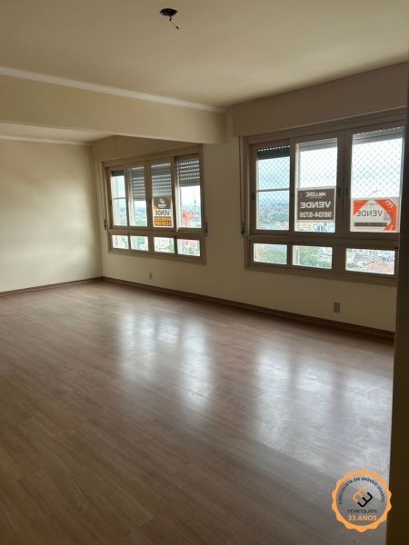 Apartamento 3 quartos  no bairro Centro