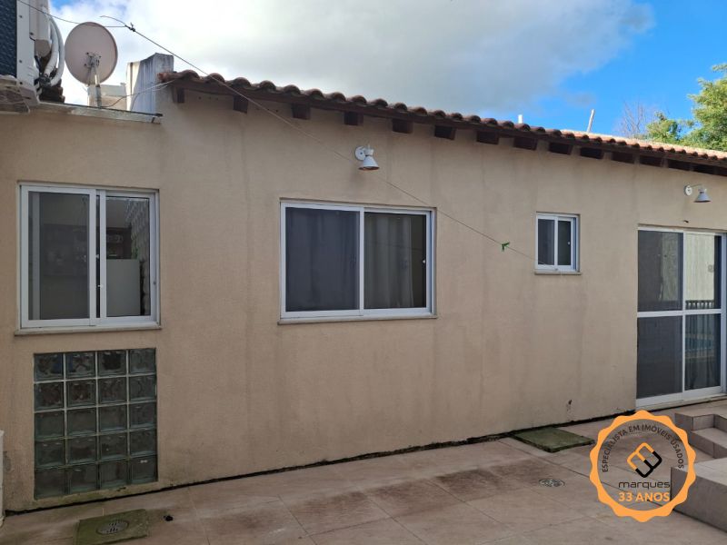 Casa 3 quartos  no bairro Três Vendas