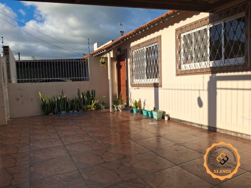 Casa 3 quartos  no bairro Três Vendas