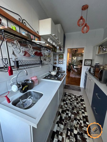 Apartamento 3 quartos  no bairro Centro