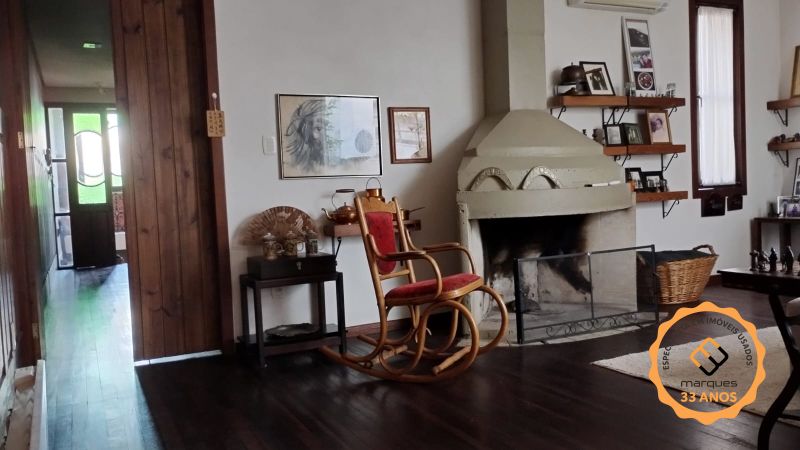 Casa 4 quartos  no bairro Centro