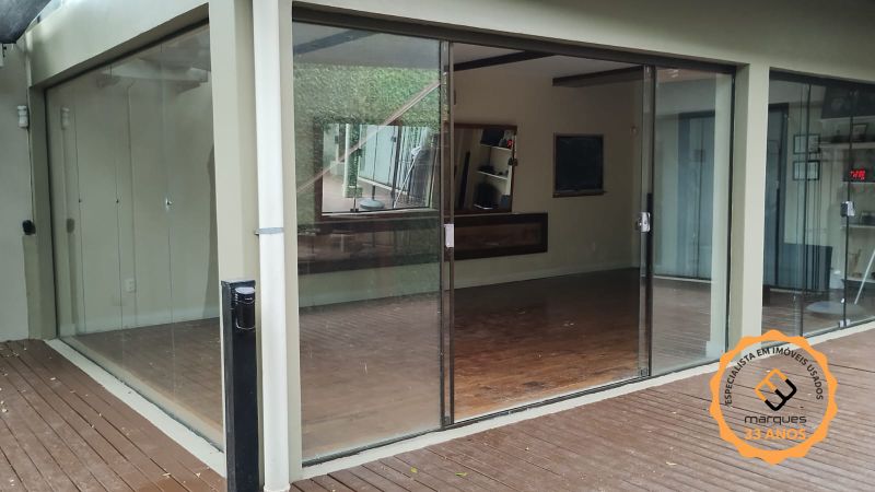 Casa 4 quartos  no bairro Centro