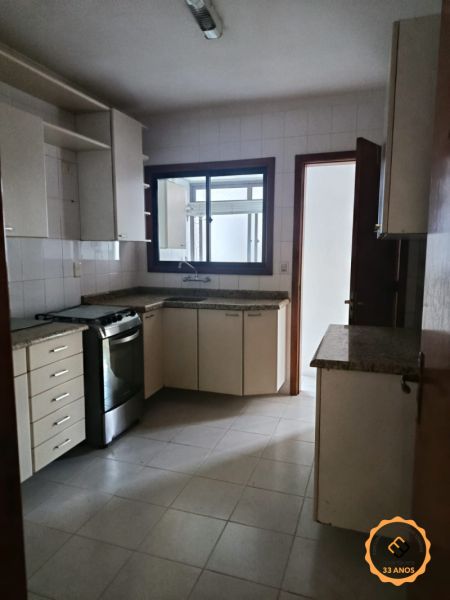 Apartamento 3 quartos  no bairro Três Vendas