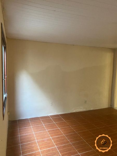Casa 2 quartos  no bairro Centro