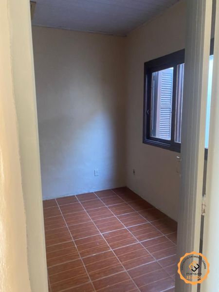 Casa 2 quartos  no bairro Centro
