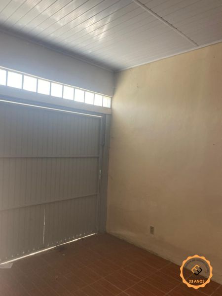 Casa 2 quartos  no bairro Centro