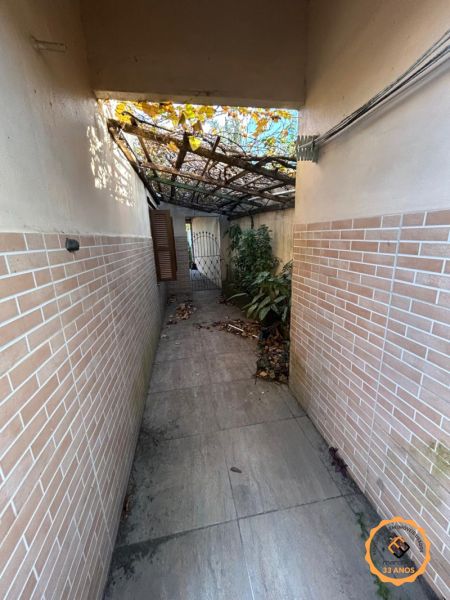 Casa 3 quartos  no bairro Laranjal