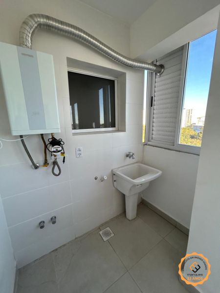 Apartamento 3 quartos  no bairro Areal