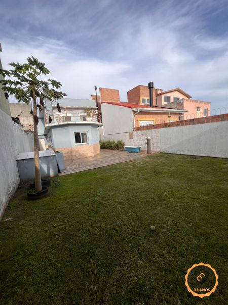 Sobrado 3 quartos  no bairro Areal
