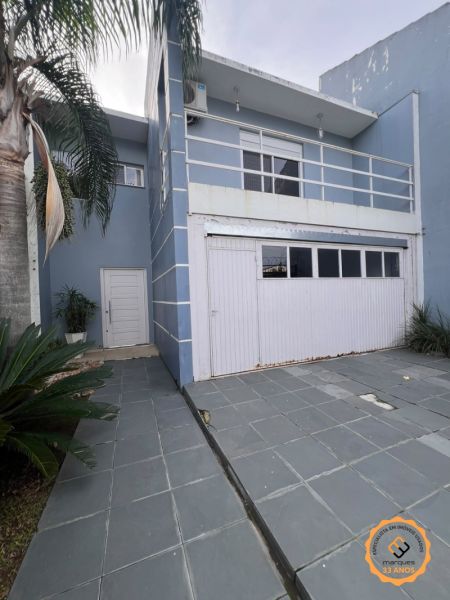Sobrado 3 quartos  no bairro Areal