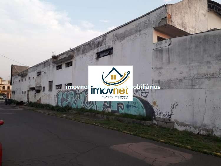 Prédio no bairro Vila Santo Ângelo