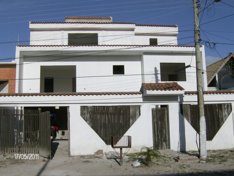 Casa 3 dormitórios no bairro Três Vendas