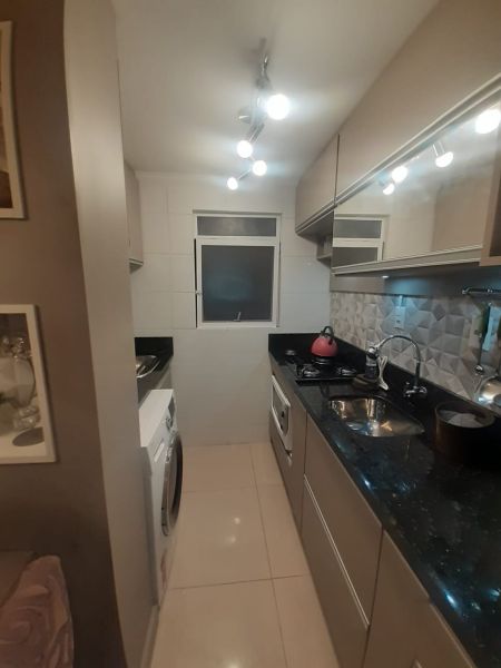 Apartamento 2 dormitórios no bairro Três Vendas