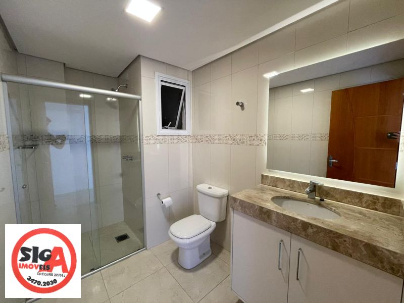 APARTAMENTO MOBILIADO COM 02 VAGAS ESTACIONAMENTO.