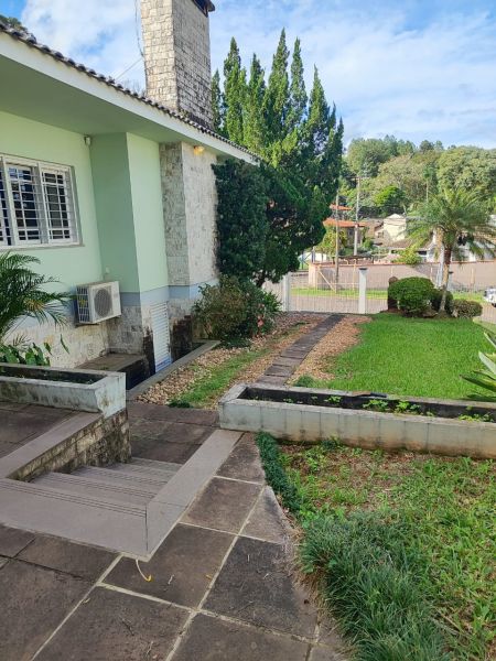 Casa 3 quartos no bairro Sagrada Família