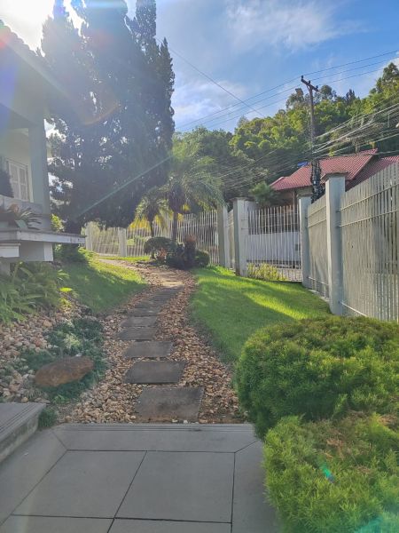 Casa 3 quartos no bairro Sagrada Família