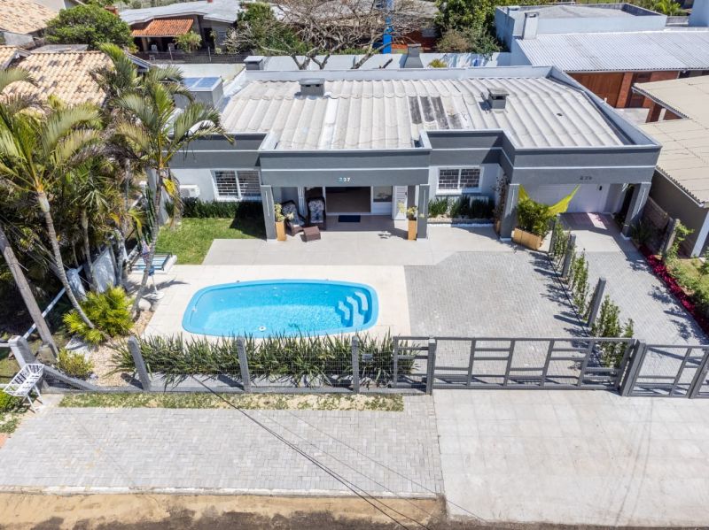 Casa 4 quartos no bairro Atlântida