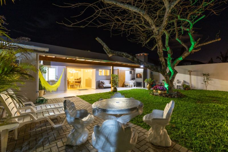 Casa 4 quartos no bairro Atlântida