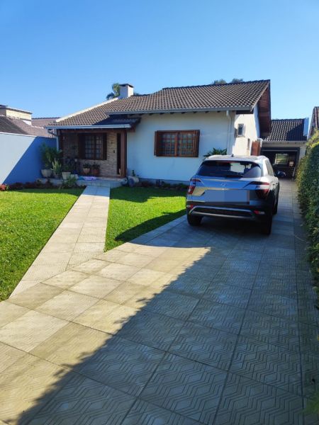 Casa 3 quartos no bairro Bom Pastor