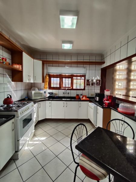 Casa 3 quartos no bairro Jardim do Prado