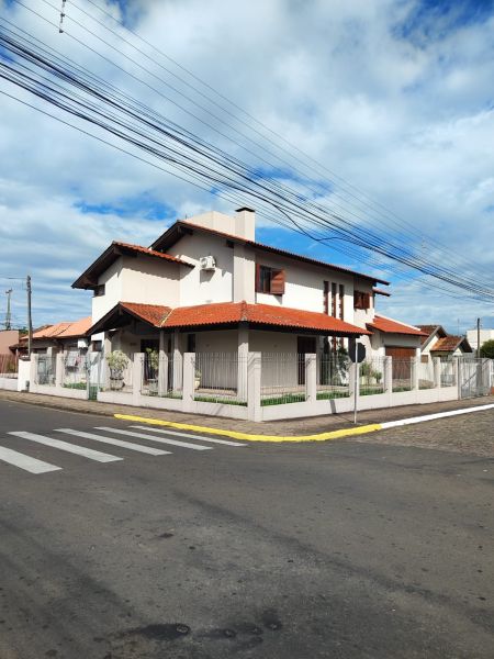 Casa 3 quartos no bairro Jardim do Prado