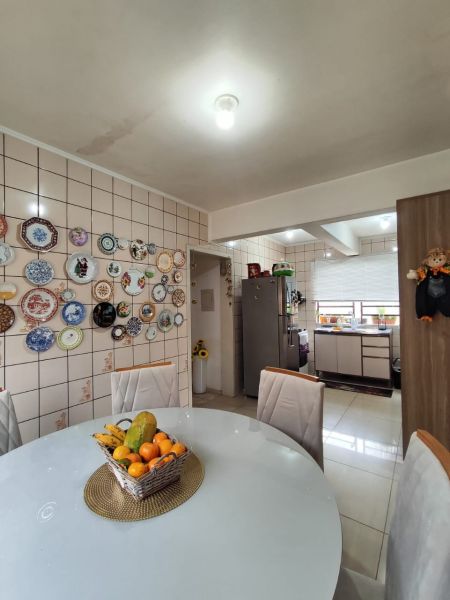Casa 3 quartos no bairro Nossa Senhora de Fátima