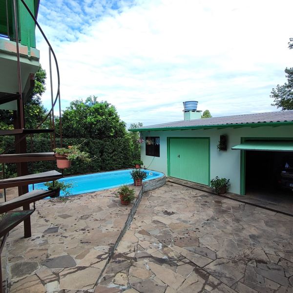 Casa 3 quartos no bairro Santa Rosa