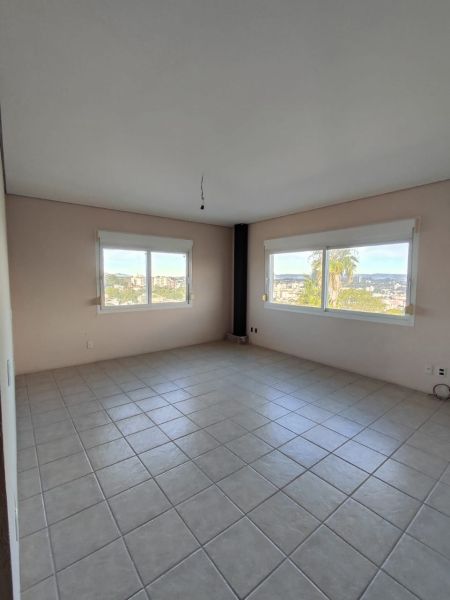 Casa 4 quartos no bairro Nossa Senhora de Fátima