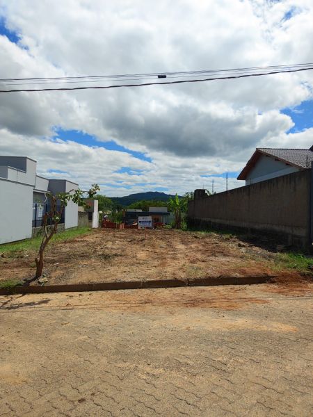Terreno no bairro Santa Rosa