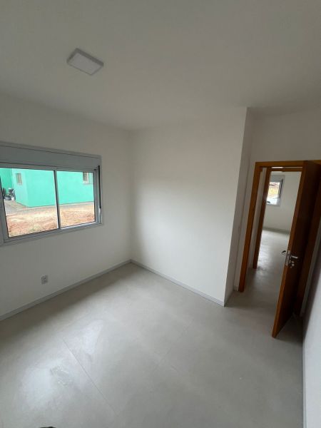 Casa 2 quartos no bairro Ideal