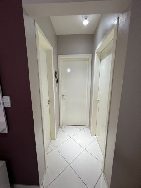 Casa em Condomínio 2 quartos no bairro Santa Terezinha