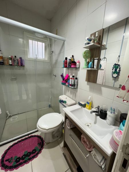 Casa em Condomínio 2 quartos no bairro Santa Terezinha