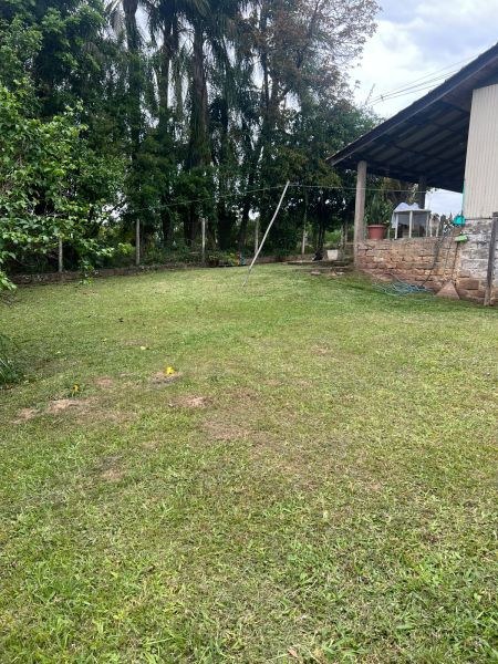 Casa 2 quartos no bairro Petrópolis