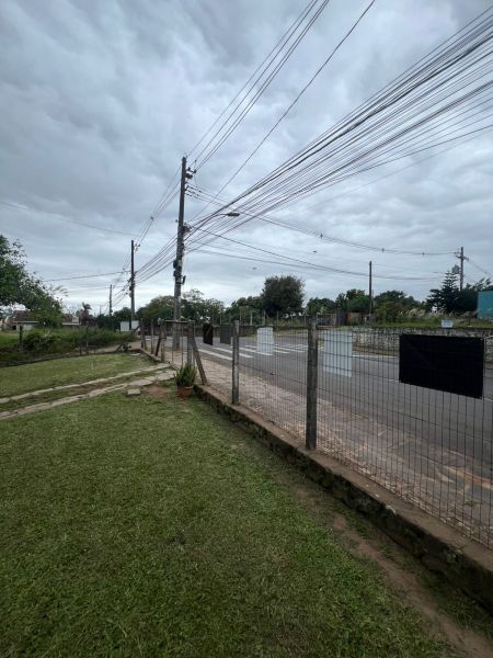 Casa 2 quartos no bairro Petrópolis