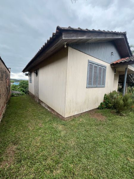 Casa 2 quartos no bairro Petrópolis