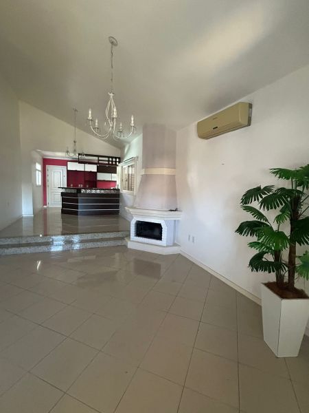 Casa 4 quartos no bairro Nossa Senhora de Fátima