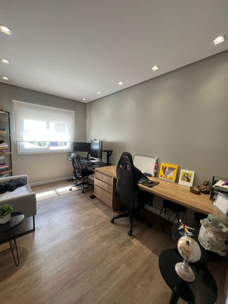 Apartamento 3 quartos no bairro Morro do Leoncio