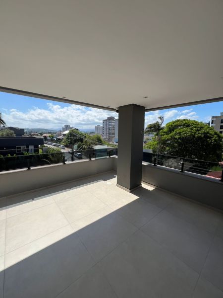 Apartamento 3 quartos no bairro Morro do Leoncio