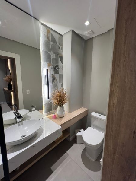 Apartamento 3 quartos no bairro Morro do Leoncio