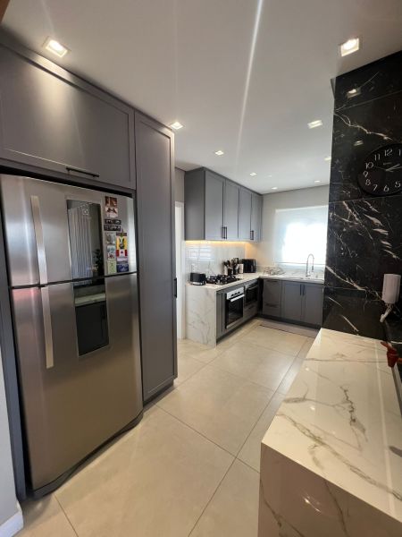 Apartamento 3 quartos no bairro Morro do Leoncio