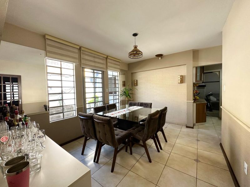 Casa 3 quartos no bairro Petrópolis