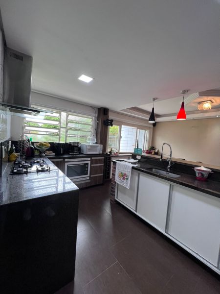 Casa 3 quartos no bairro Santa Rosa