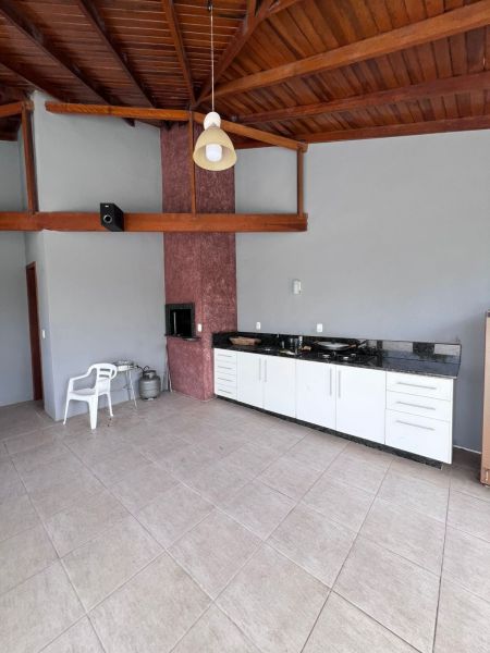 Casa 3 quartos no bairro Santa Rosa