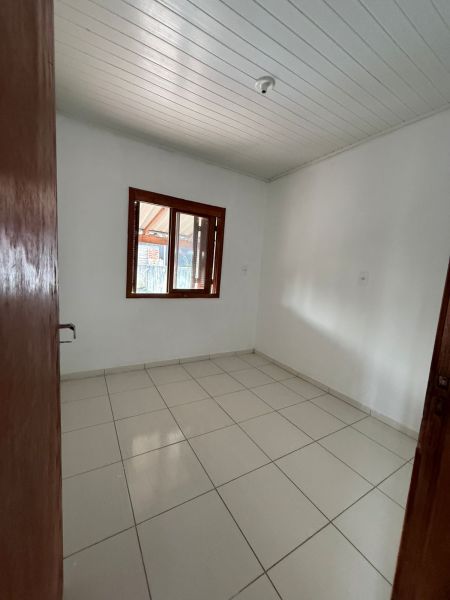 Casa 2 quartos no bairro Santa Rosa