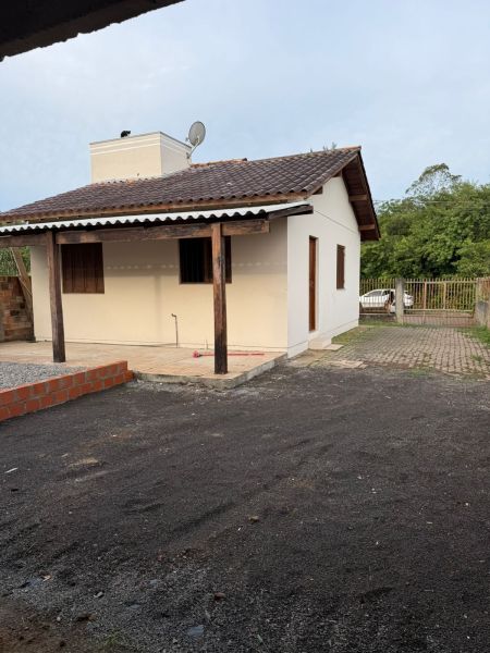 Casa 2 quartos no bairro Santa Rosa
