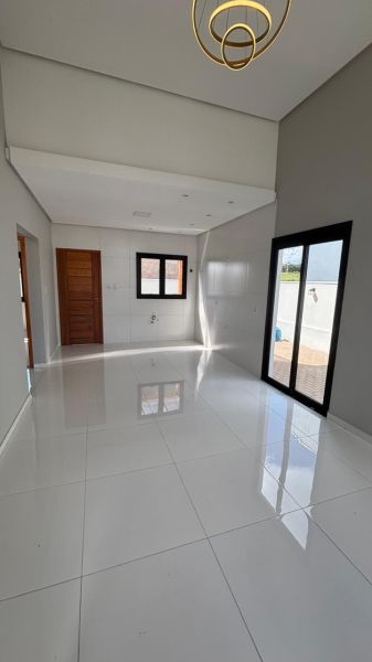 Casa 2 quartos no bairro Empresa