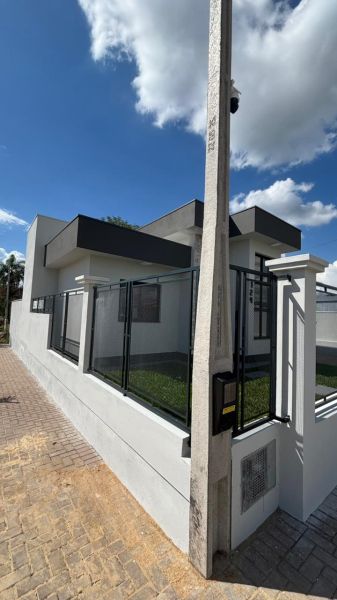 Casa 2 quartos no bairro Empresa